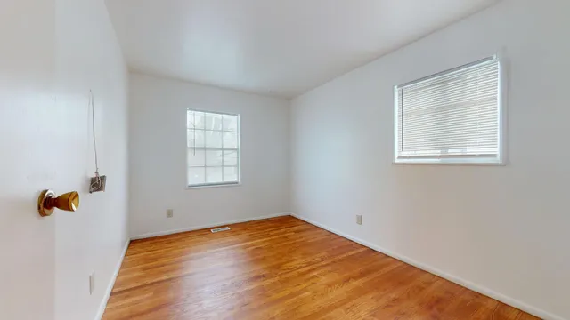 $225,000 | 807 Oakcrest Drive, Champaign, IL 61821