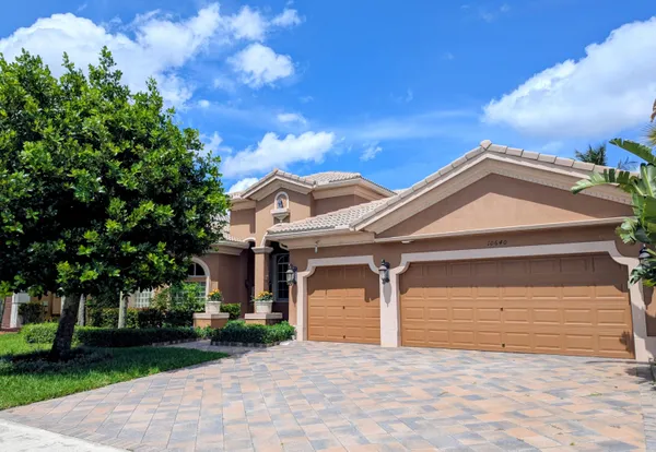 $7,500 | 10640 Oak Meadow Lane, Lake Worth, FL 33449