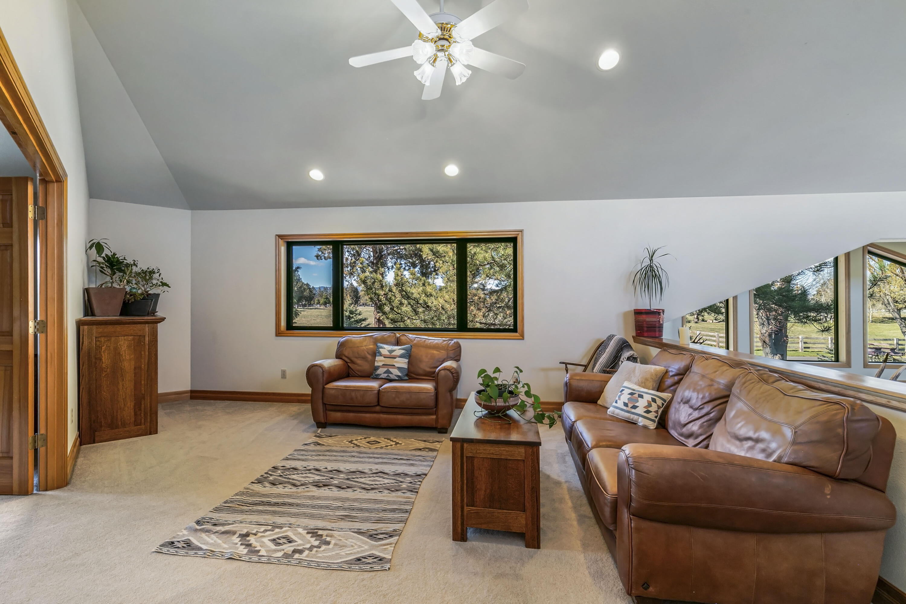 64440 Bailey Road Bend, OR 97703 - Photo 57 of 106 64440 Bailey Rd._042