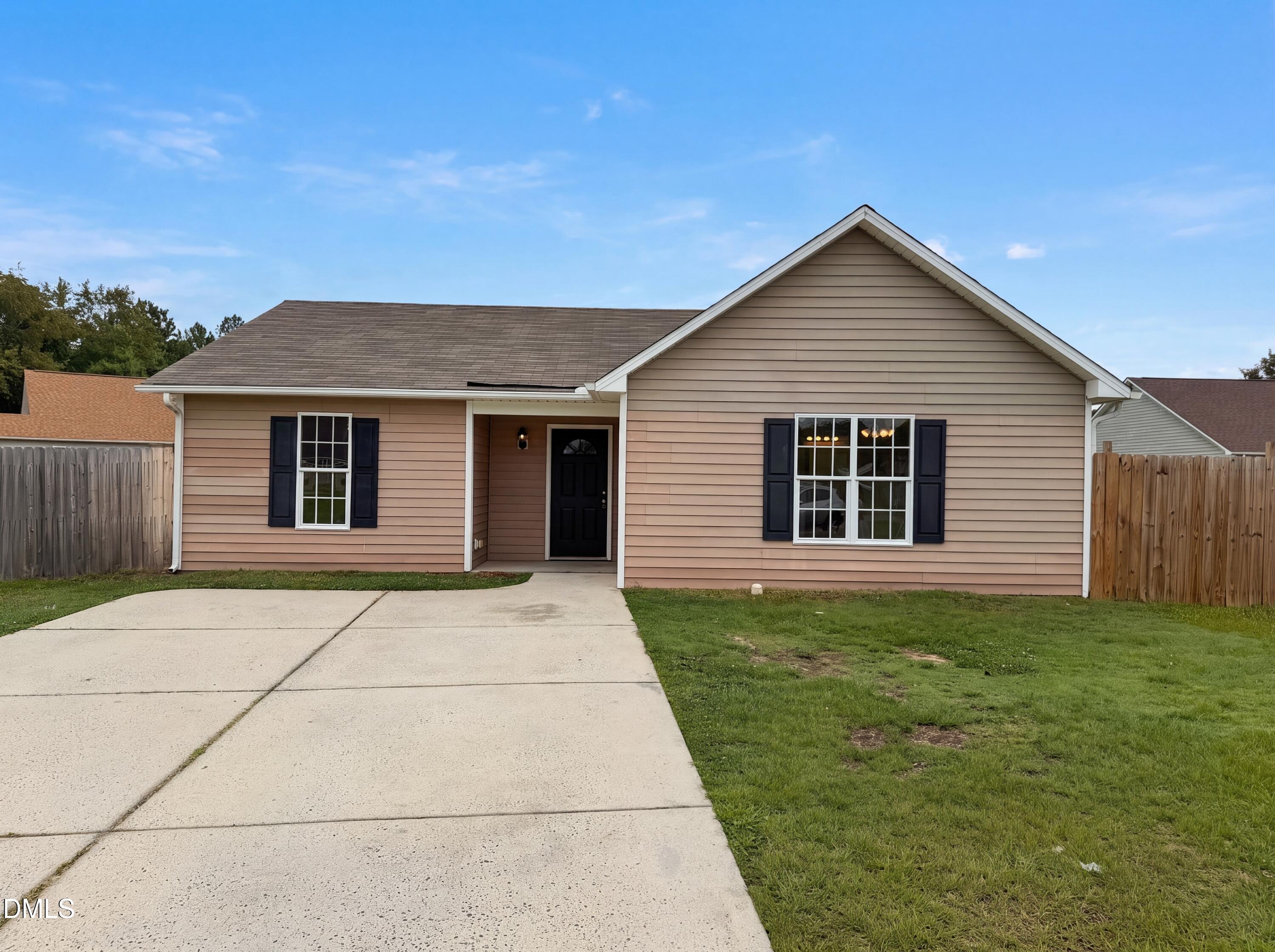 102 Reebe Circle Selma, NC 27576 - Photo 1 of 16 photo_01