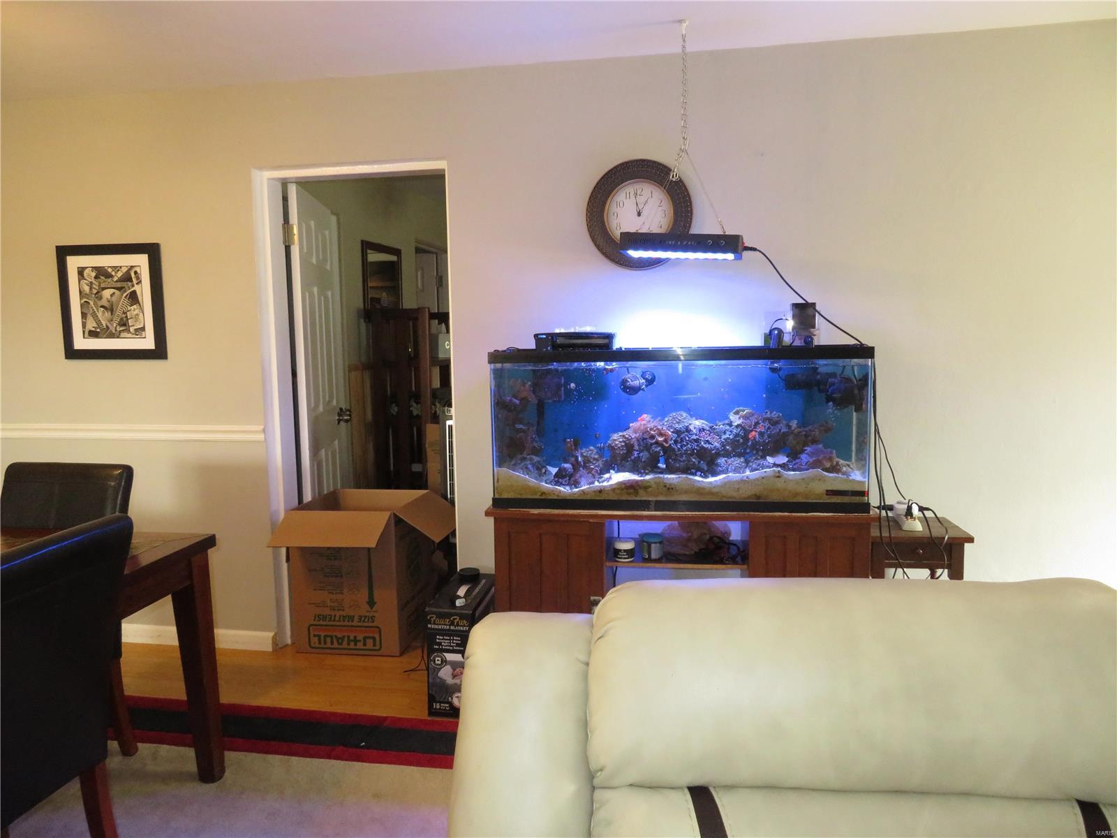 2109 Brown Road St. Louis, MO 63114 - Photo 9 of 17 Gallery Image 9