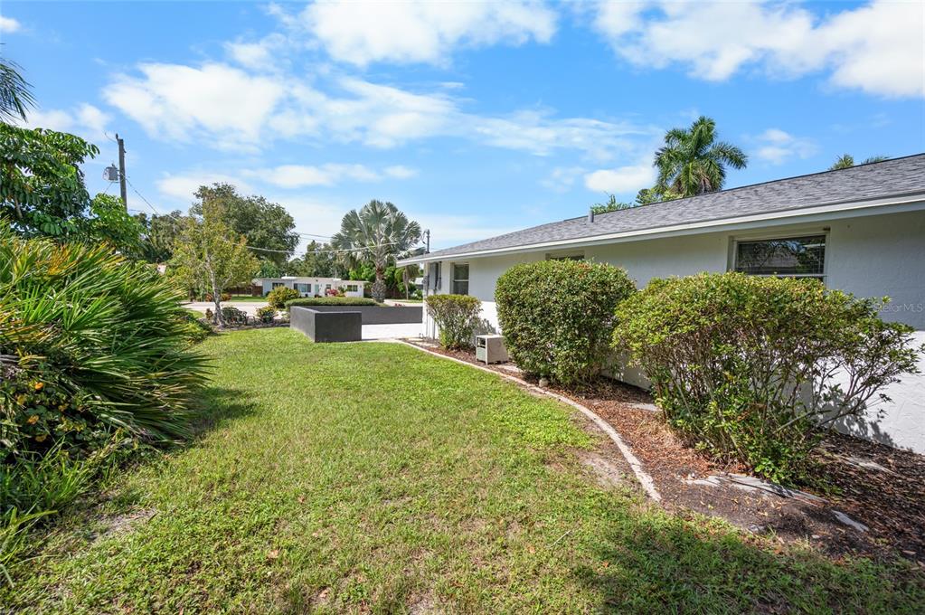 2111 Heasley Road Englewood, FL 34223 - Photo 44 of 63 Gallery Image 44