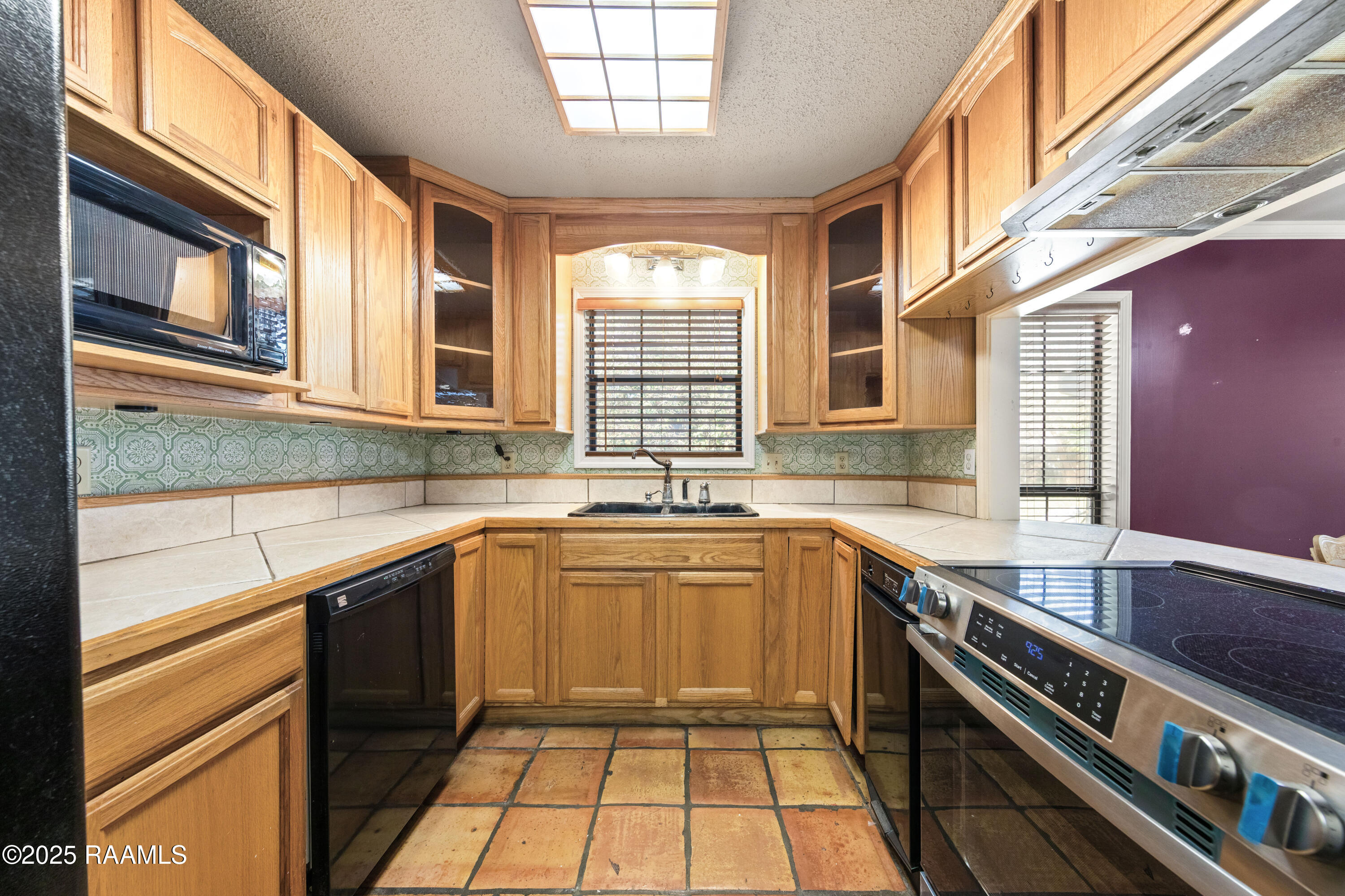 104 Kent Circle Lafayette, LA 70508 - Photo 13 of 26 104Kent-43