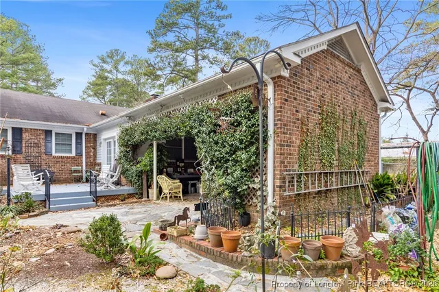 a view of outdoor space yard and patio