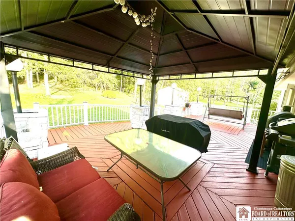 $265,900 | 2424 Oakwood Trail, Allegany, NY 14706