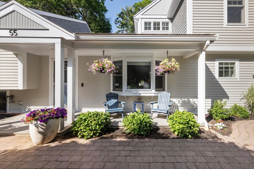 55 Union Bridge Road Duxbury, MA 02332 - Photo 4 of 42