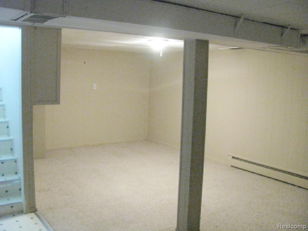 47474 Frederick Road Utica, MI 48317 - Photo 21 of 26 # 22 Finished Basement - Copy.jpg