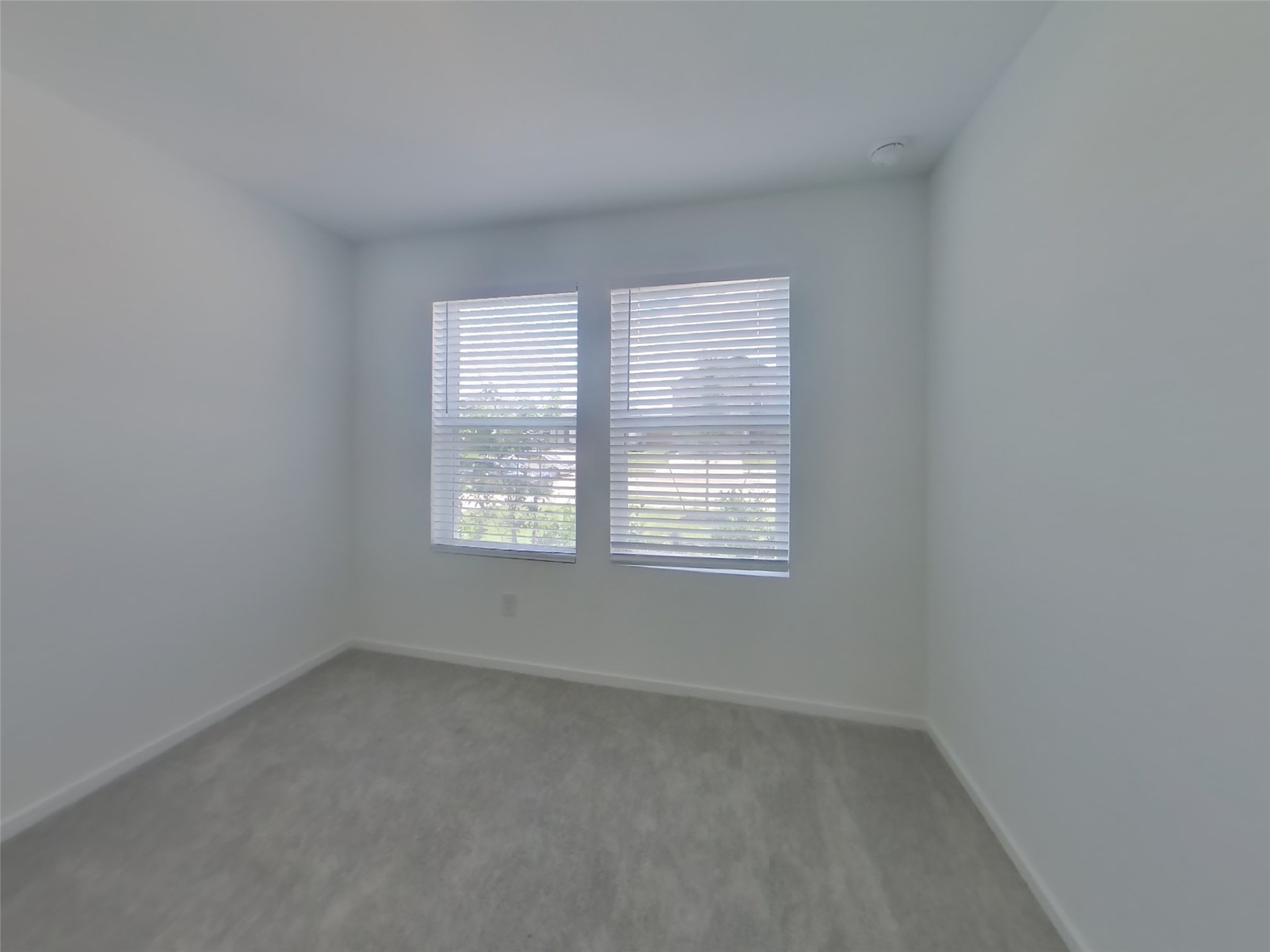 3009 Merganser Ridge Drive Katy, TX 77493 - Photo 15 of 18 an empty room with a window