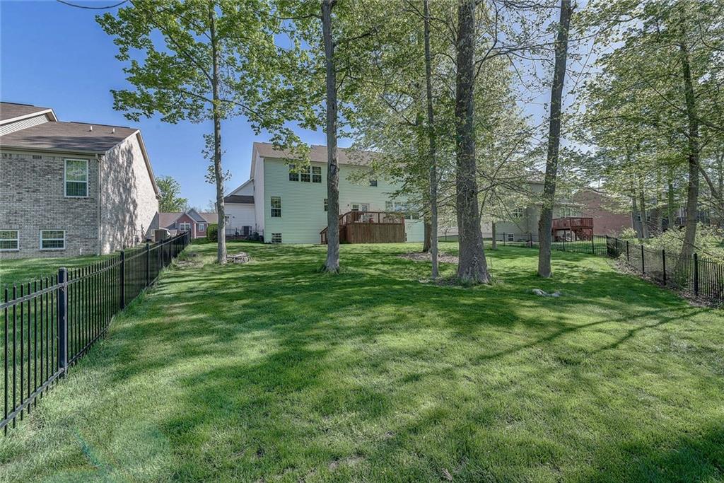 10333 Sugar Ridge Way Indianapolis, IN 46239 - Photo 5 of 43 Gallery Image 5