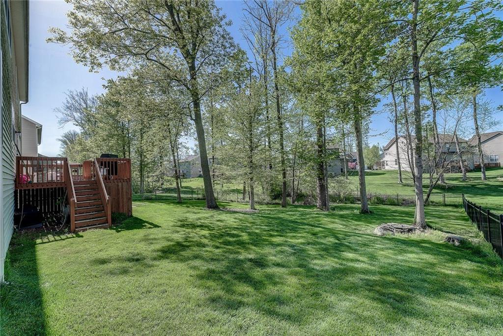 10333 Sugar Ridge Way Indianapolis, IN 46239 - Photo 8 of 43 Gallery Image 8