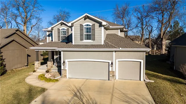 $550,000 | 16936 West 163rd Terrace, Olathe, KS 66062