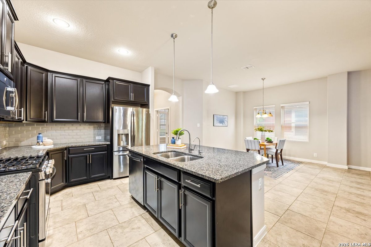 8764 Stackstone Schertz, TX 78154 - Photo 16 of 62