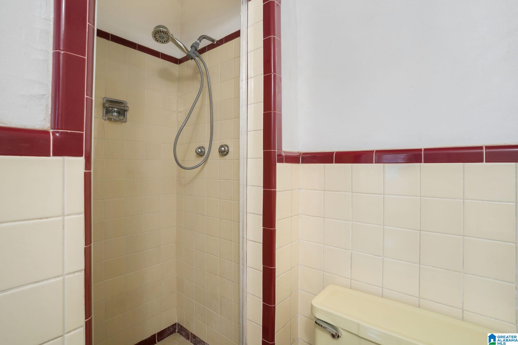 2815 Carlisle Road Birmingham, AL 35213 - Photo 19 of 29