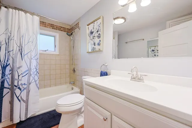 $825,000 | 58 Pine Hill Road, Southborough, MA 01772