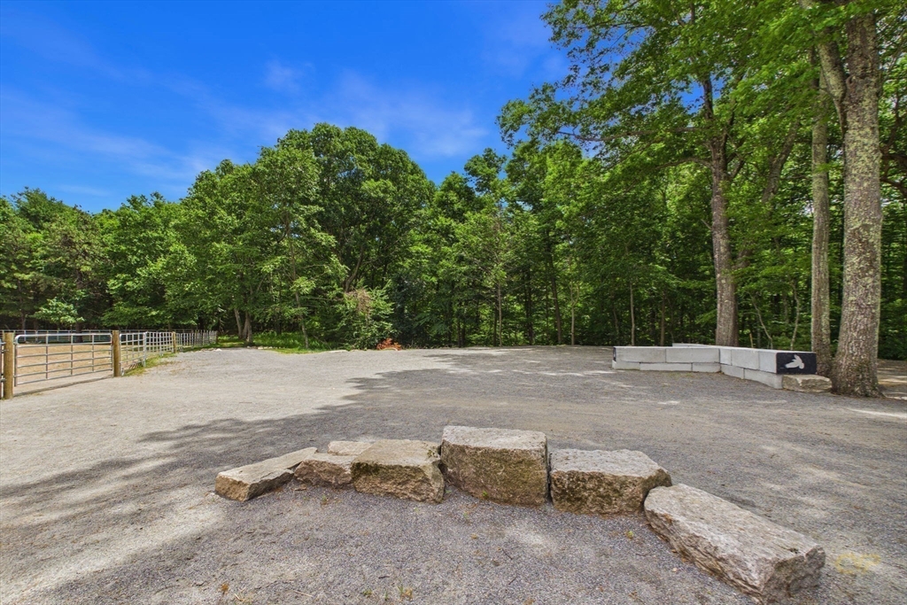545 Hazel Street Uxbridge, MA 01569 - Photo 40 of 42