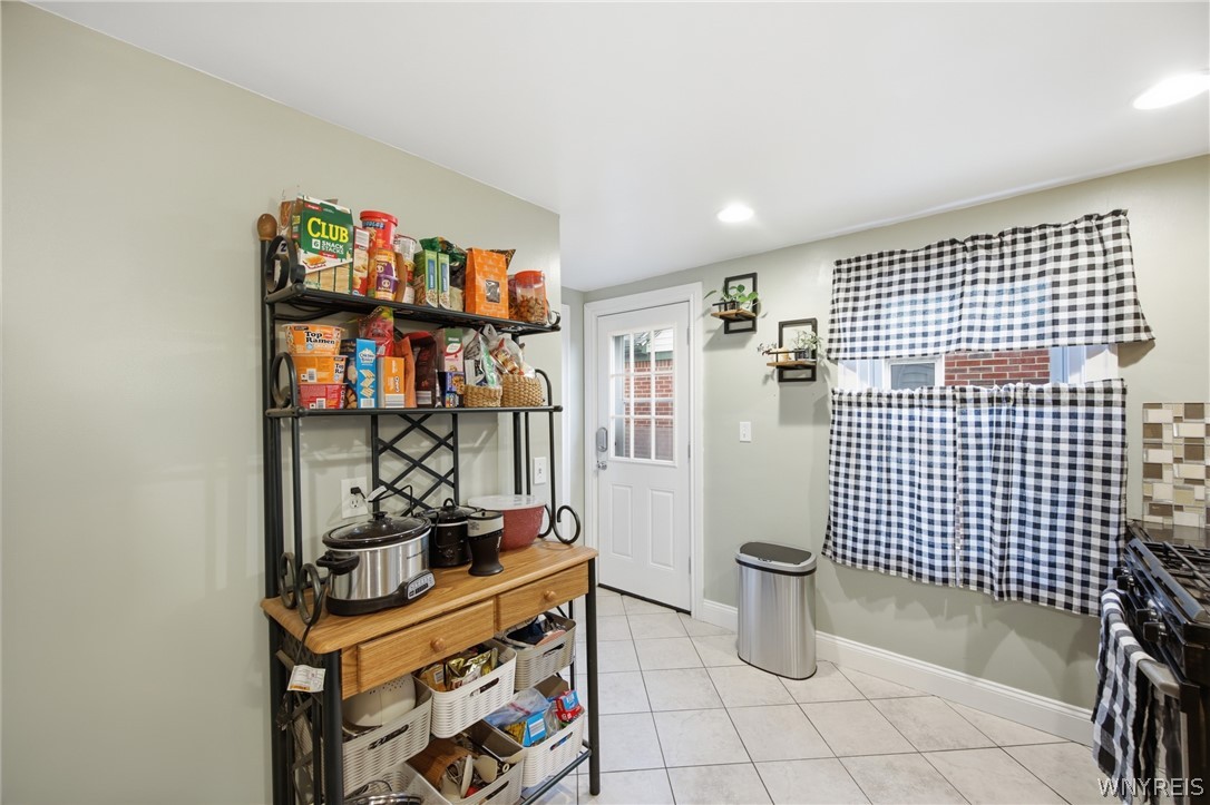 830 Beach Road Cheektowaga, NY 14225 - Photo 11 of 23