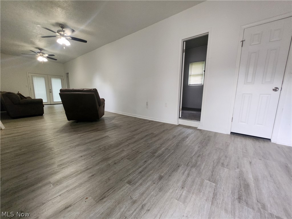 19520 Drake Road Strongsville, OH 44149 - Photo 4 of 23 Gallery Image 4