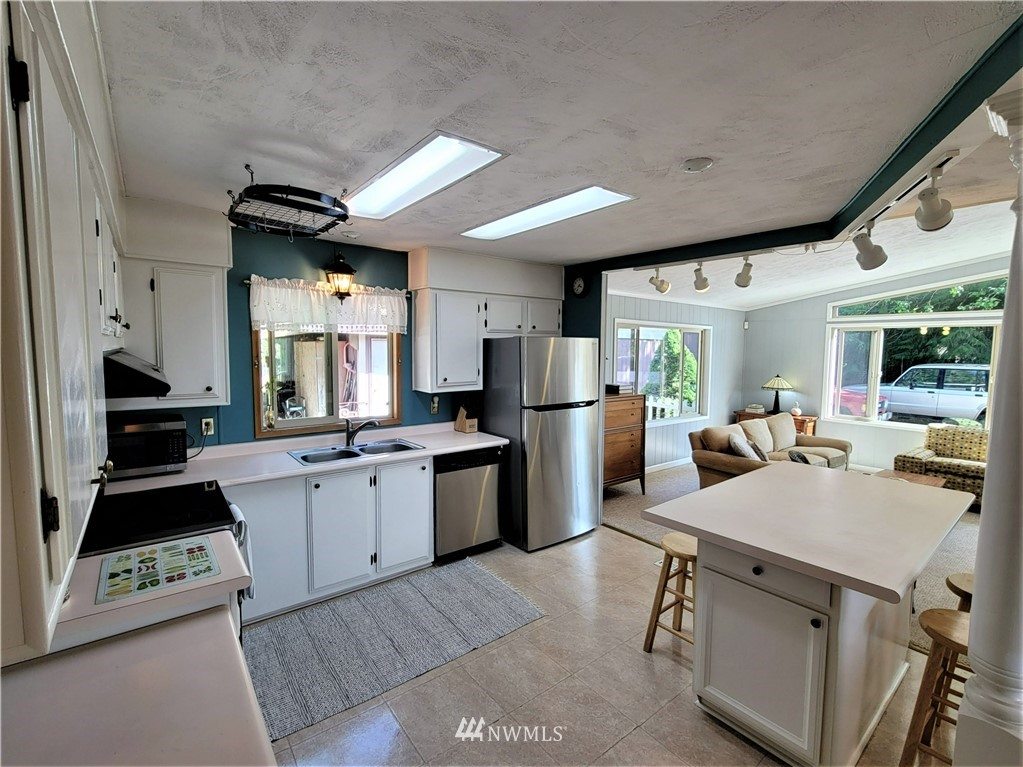 312 Gehrke Road Port Angeles, WA 98362 - Photo 12 of 34 Gallery Image 12
