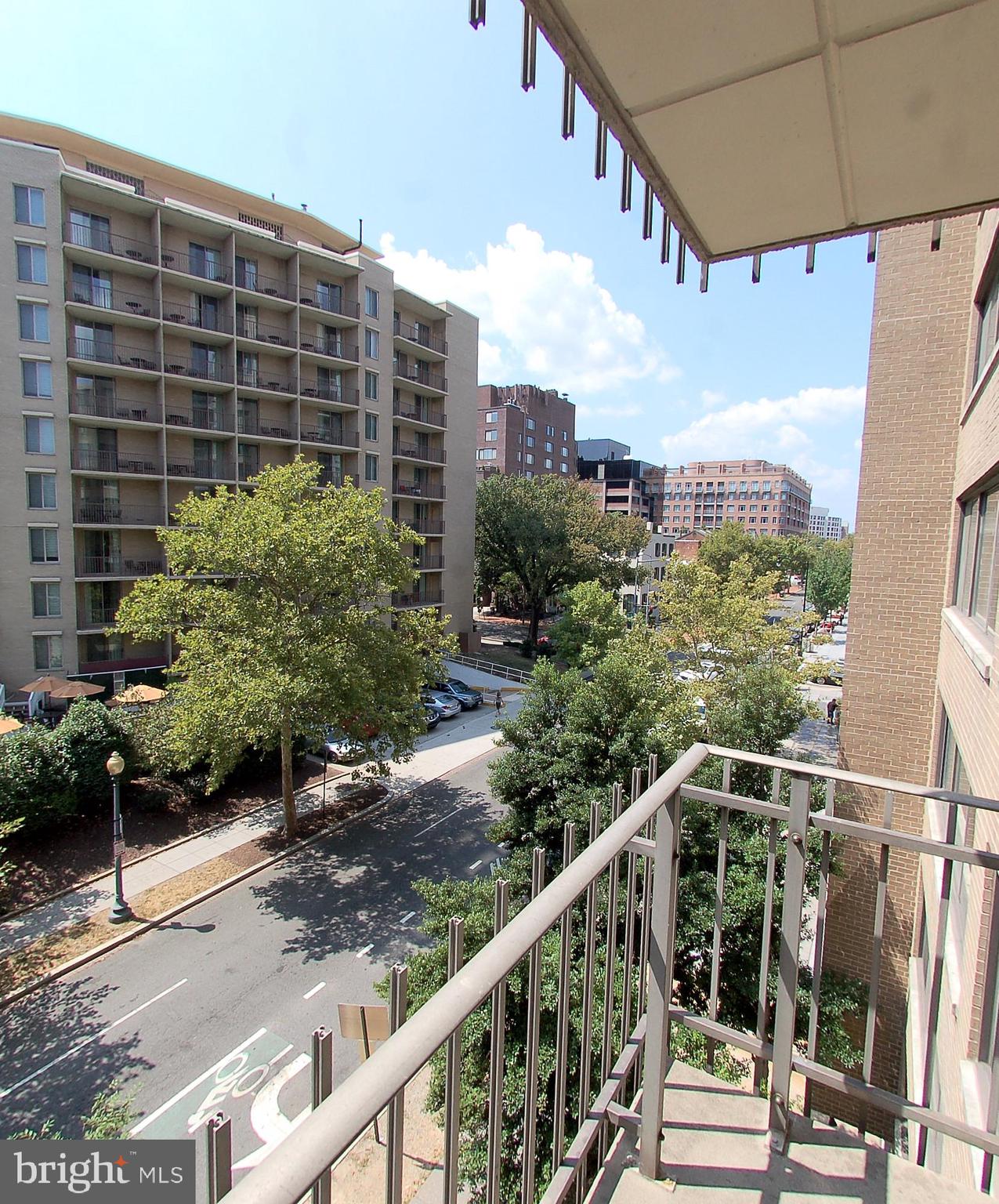 2201 L Street Northwest, Unit 411 Washington, DC 20037 - Photo 3 of 8
