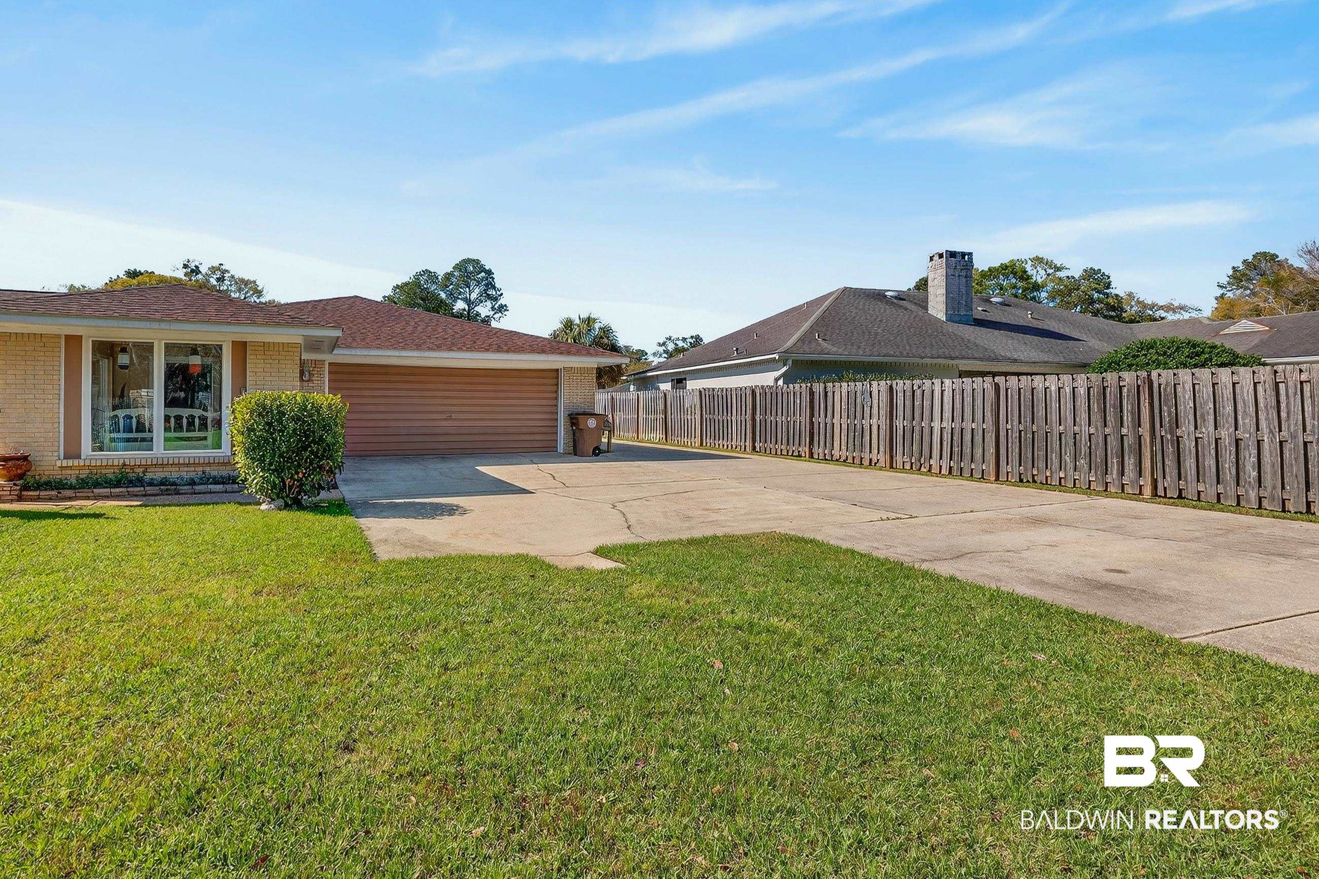1271 Spring Valley Drive South Mobile, AL 36693 - Photo 51 of 56 View of yard