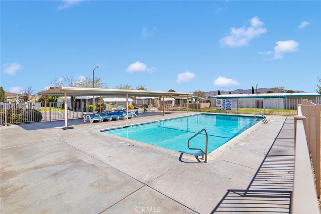 20683 Waalew Road, Unit B84 Apple Valley, CA 92307 - Photo 37 of 39