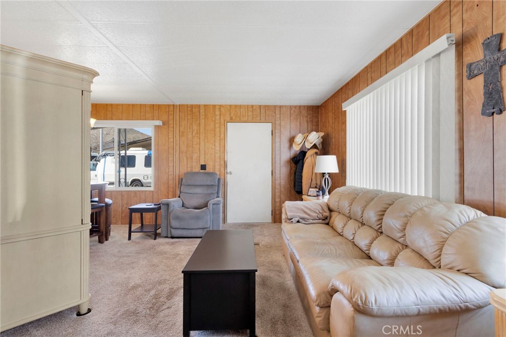 20683 Waalew Road, Unit B84 Apple Valley, CA 92307 - Photo 6 of 39