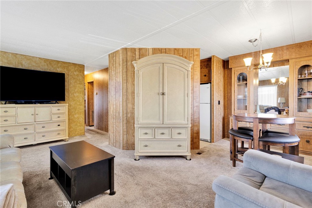 20683 Waalew Road, Unit B84 Apple Valley, CA 92307 - Photo 7 of 39