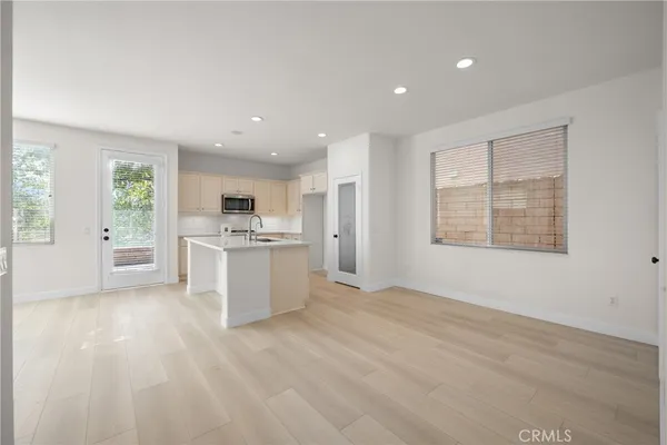 $775,000 | 28907 Mirada Circulo, Valencia, CA 91354