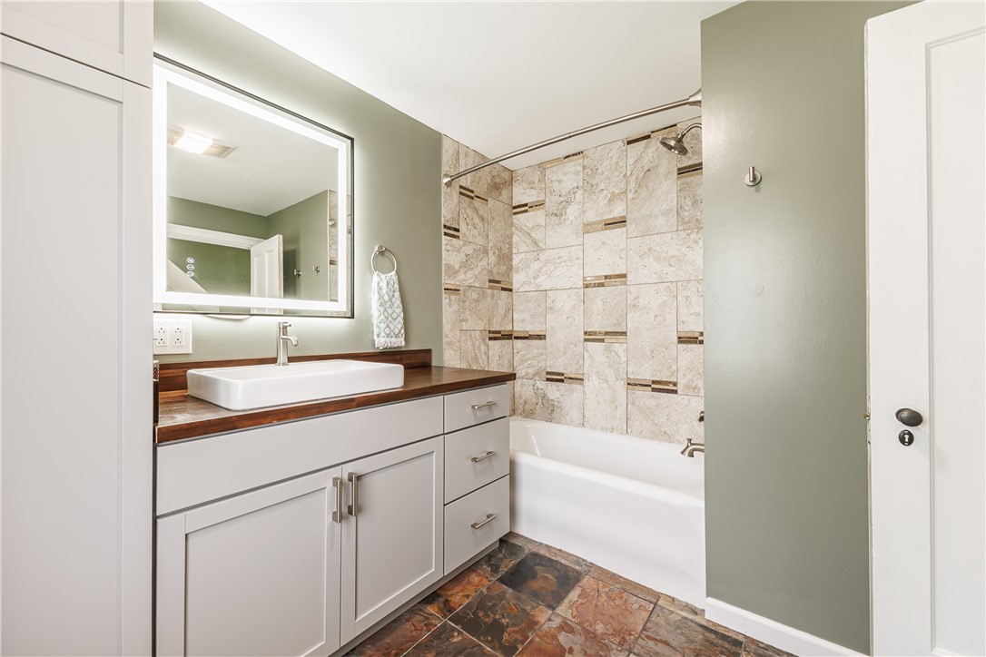 83 Wildmere Road Irondequoit, NY 14617 - Photo 32 of 48