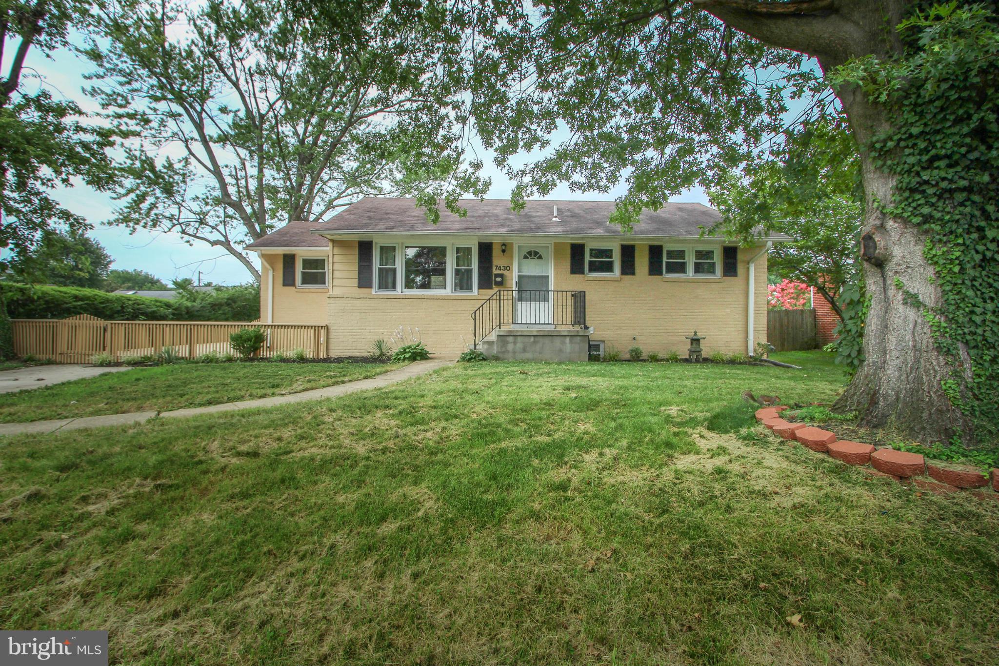 7430 Northrop Road Alexandria, VA 22306 - Photo 1 of 30 Exterior (Front)