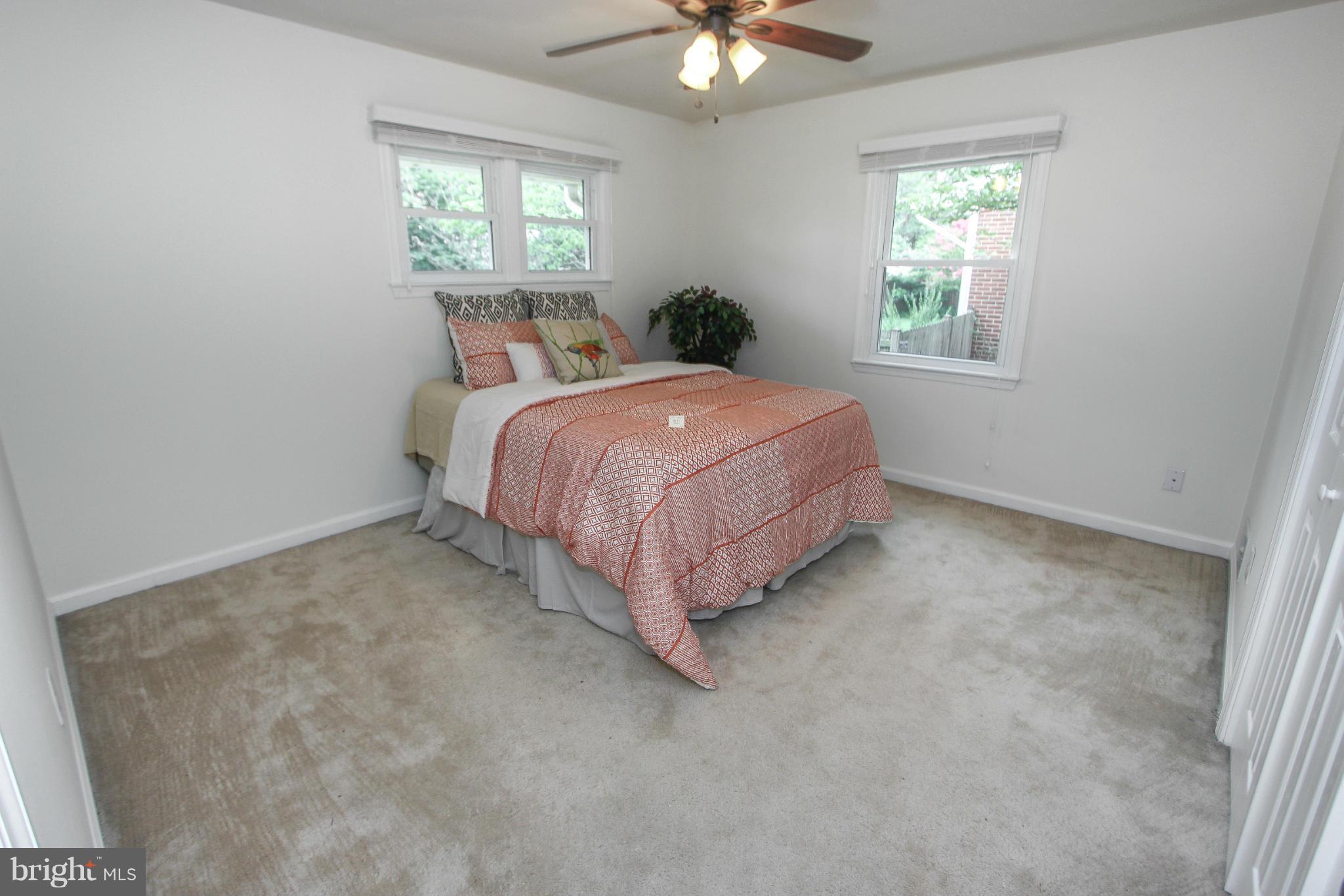 7430 Northrop Road Alexandria, VA 22306 - Photo 14 of 30 Bedroom