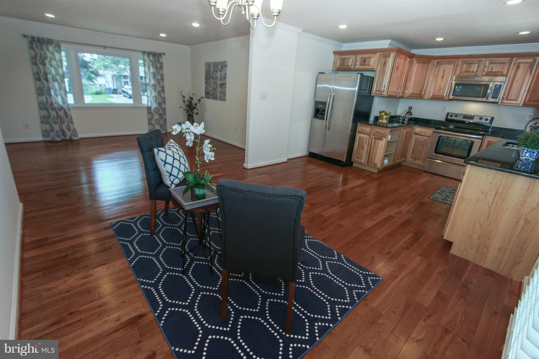 7430 Northrop Road Alexandria, VA 22306 - Photo 6 of 30 Kitchen