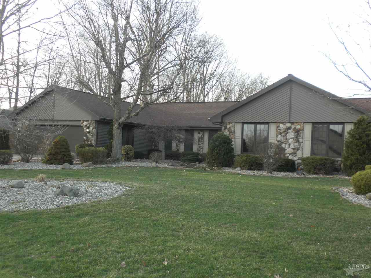 12118 Amber Ridge Drive Fort Wayne, IN 46814 - Photo 1 of 30 Gallery Image 1
