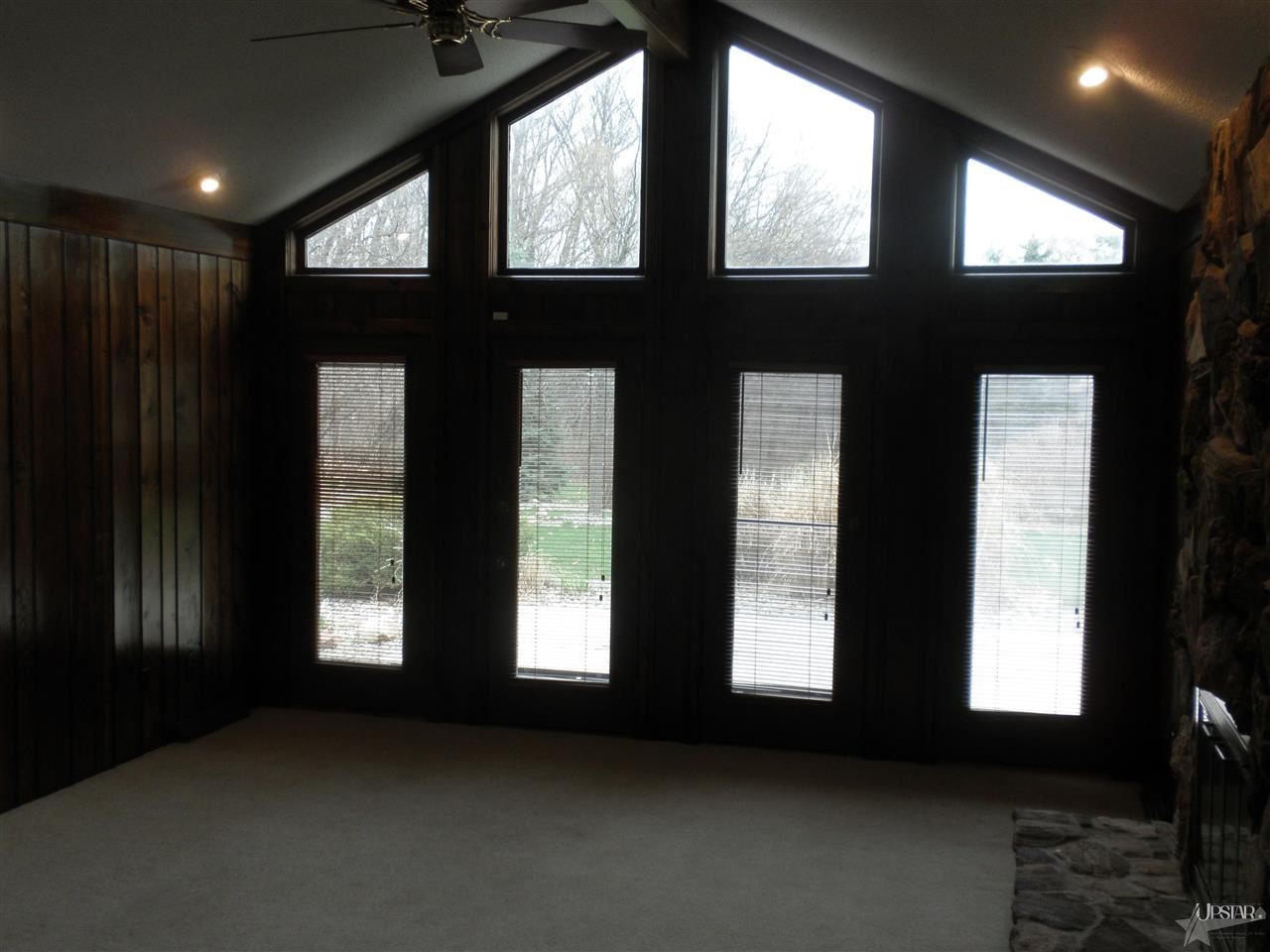12118 Amber Ridge Drive Fort Wayne, IN 46814 - Photo 17 of 30 Gallery Image 17
