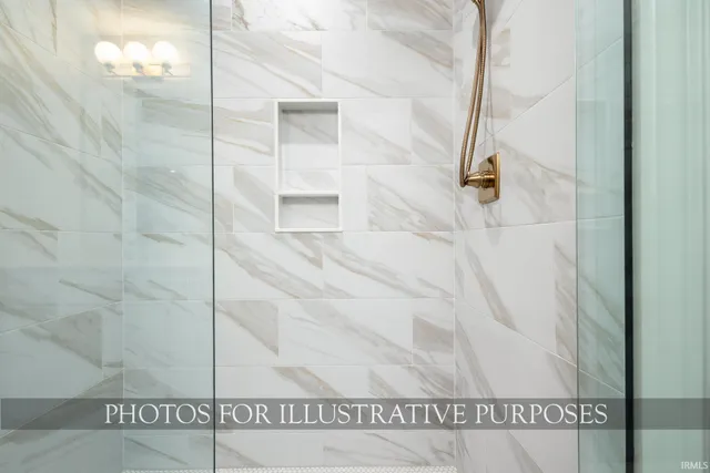 $799,999 | 1243 Echoes Circle, South Bend, IN 46617