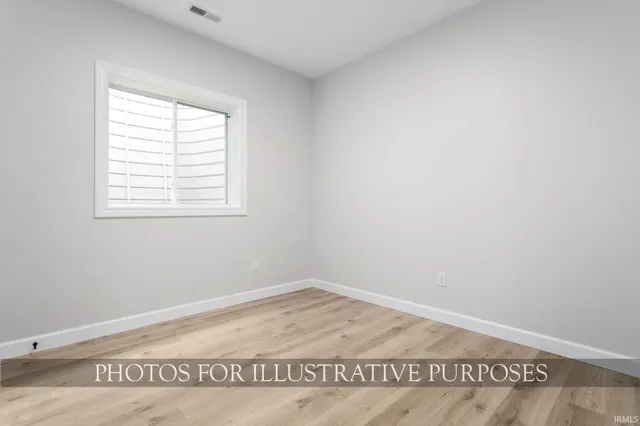 $799,999 | 1243 Echoes Circle, South Bend, IN 46617