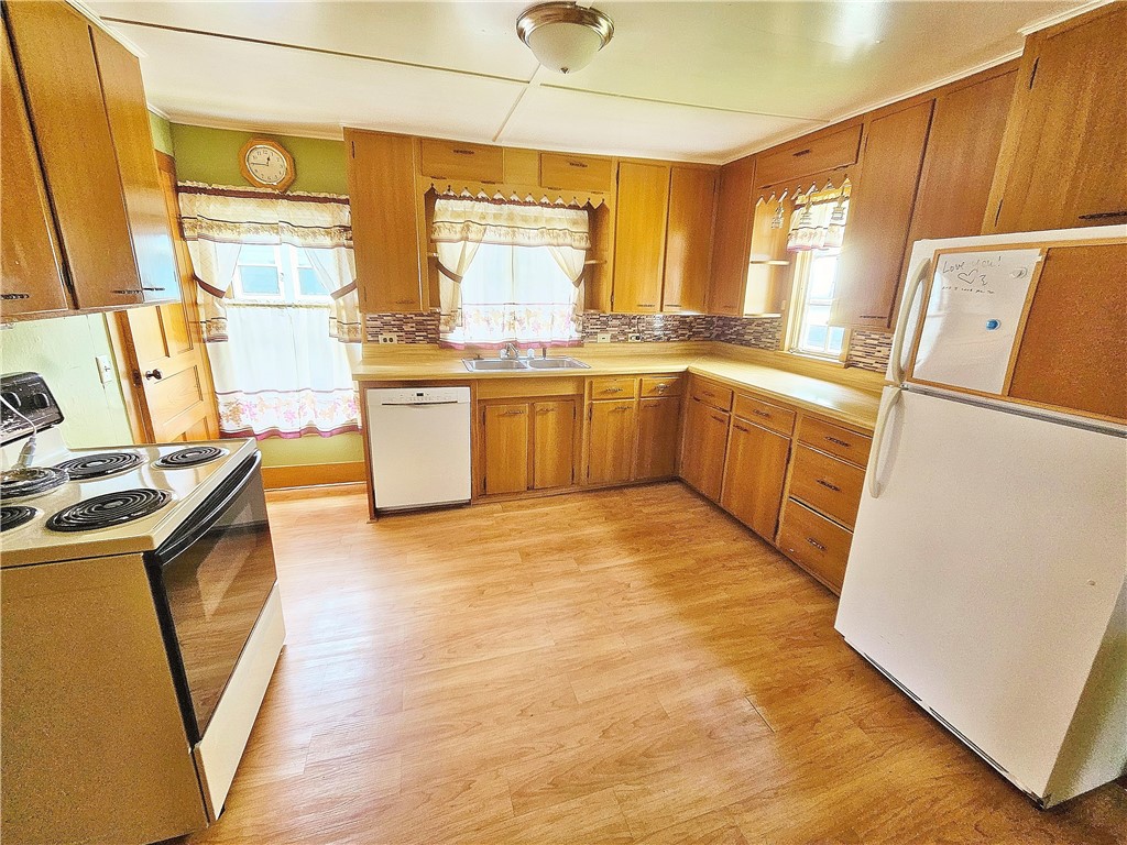 111 Chapel Street Milo, NY 14527 - Photo 15 of 40