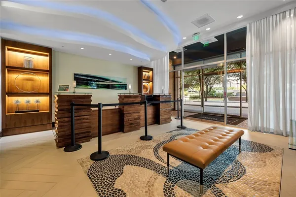 $3,000 | 2323 North Houston Street, Unit 413, Dallas, TX 75219