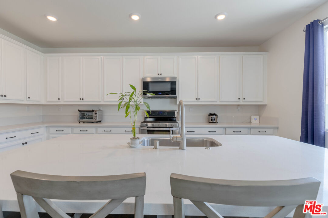 30135 Old Road Menifee, CA 92584 - Photo 12 of 36 Gallery Image 12