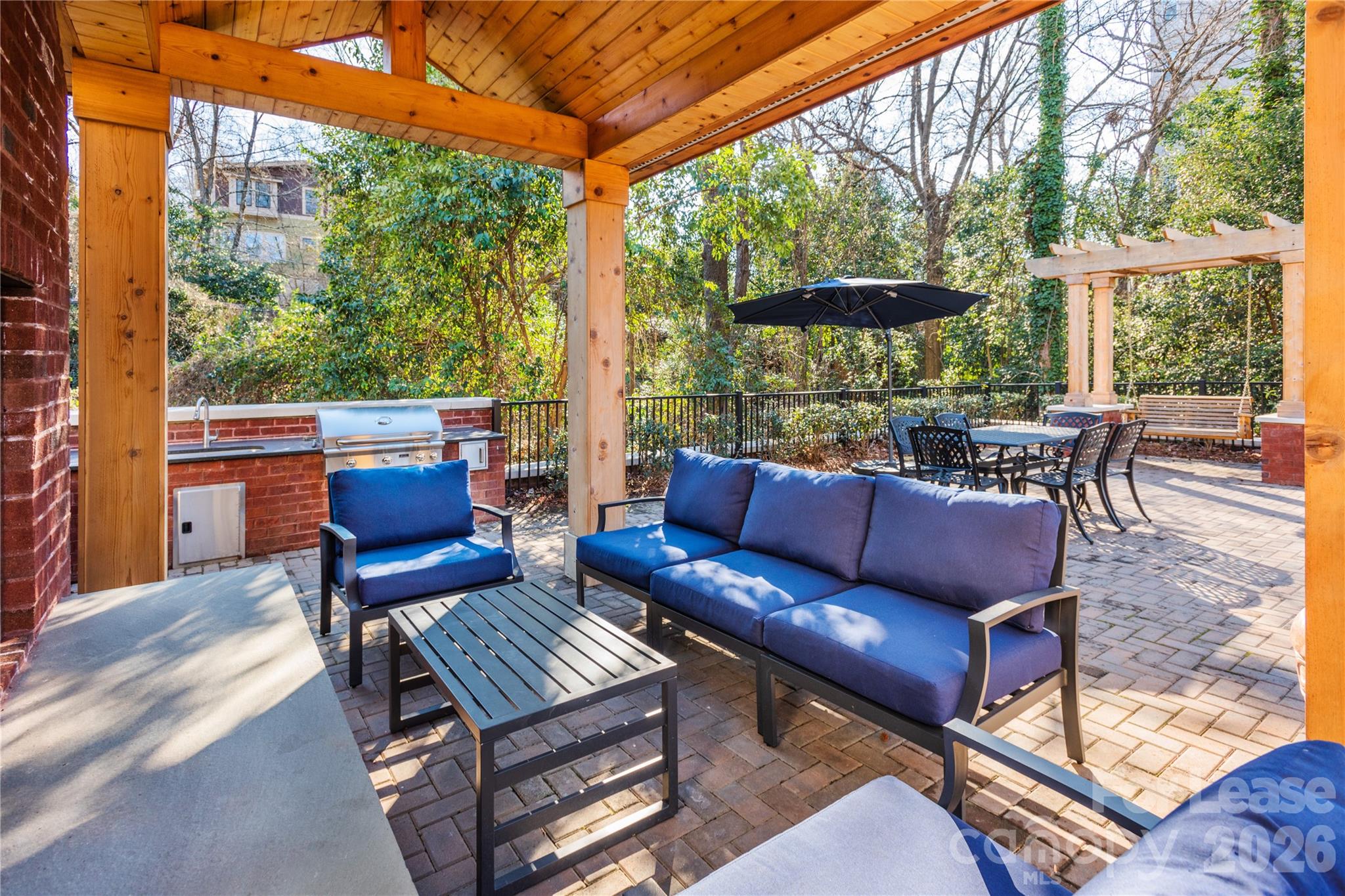 511 Queens Road, Unit 2401 Charlotte, NC 28207 - Photo 18 of 21