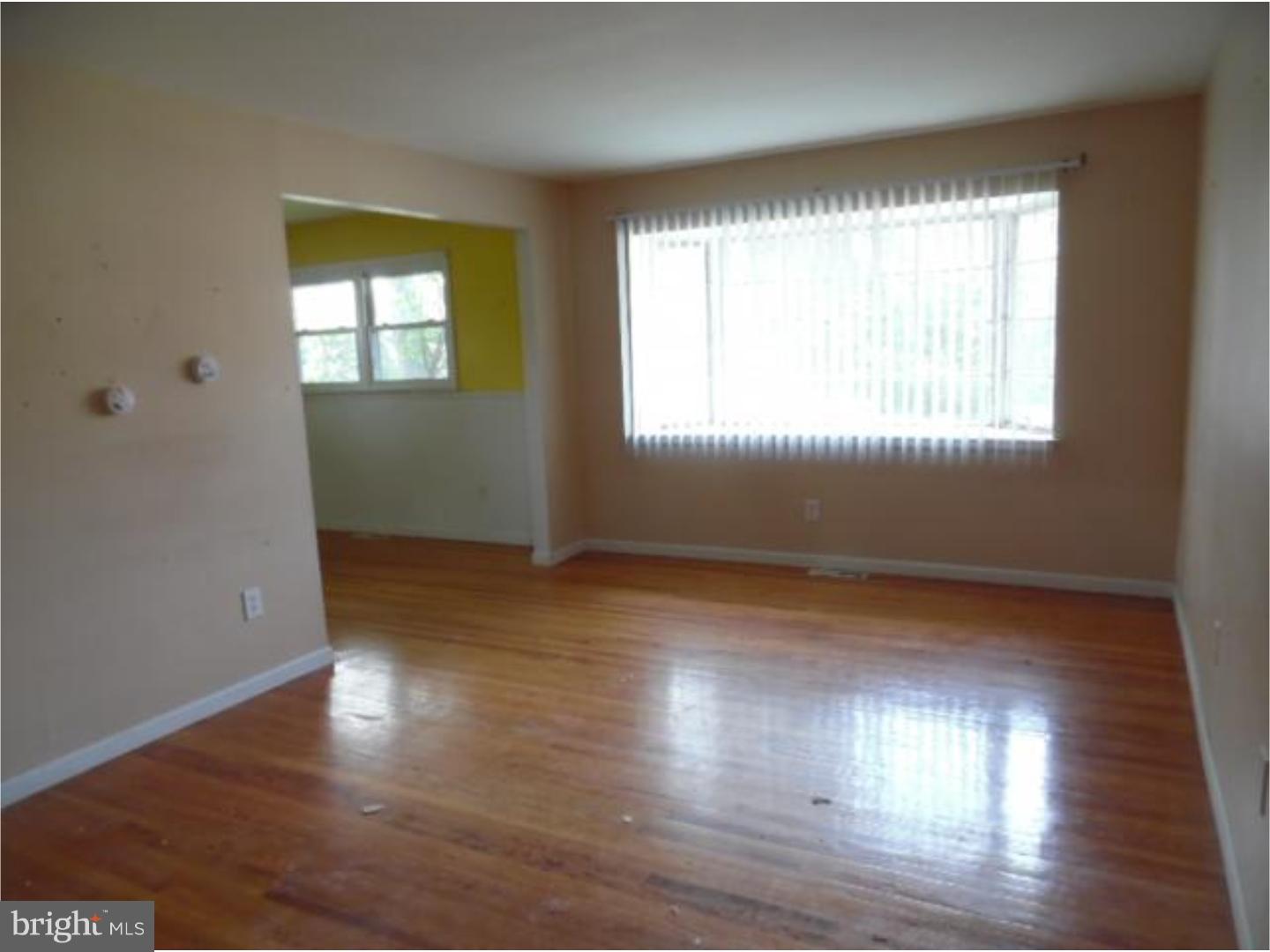 2304 New Albany Road Cinnaminson, NJ 08077 - Photo 8 of 11