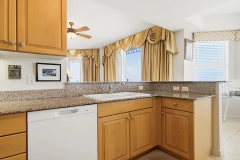 $1,675,000 | 131 Ocean Grande Boulevard, Unit 703, Jupiter, FL 33477