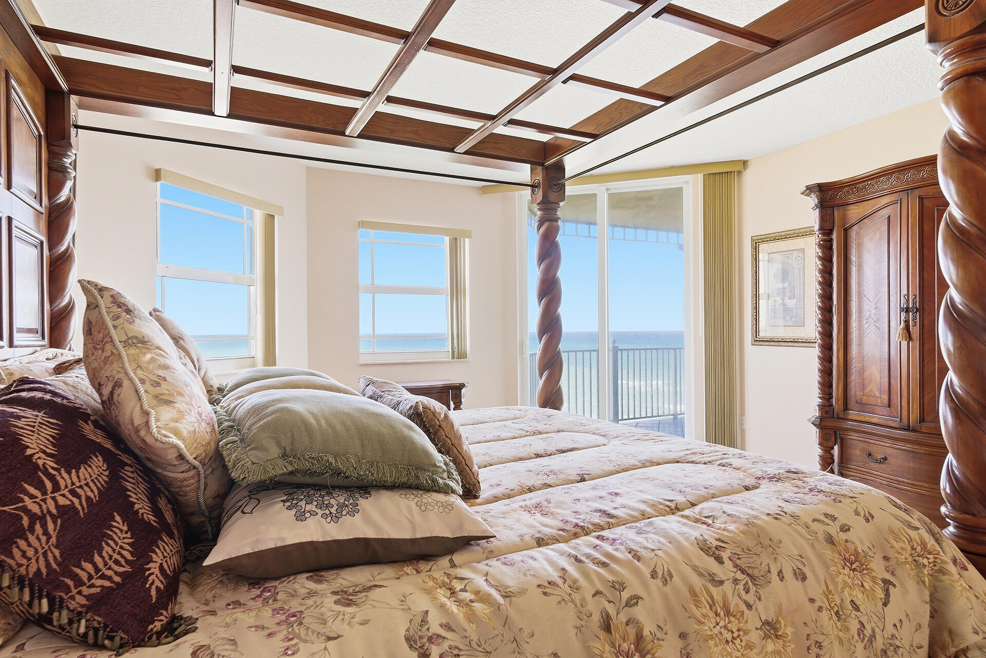 131 Ocean Grande Boulevard, Unit 703 Jupiter, FL 33477 - Photo 37 of 82 131-OCEAN-GRANDE-BLVD-APT-703-33477-027