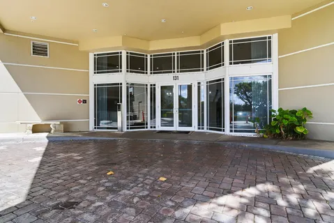 $1,675,000 | 131 Ocean Grande Boulevard, Unit 703, Jupiter, FL 33477