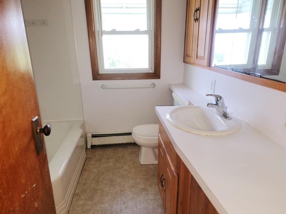 4422 Beach Street Akron, MI 48701 - Photo 5 of 22