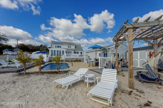 $999,000 | 14 Vessel Drive, Waretown, NJ 08758