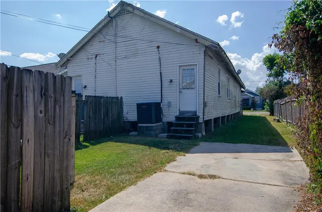 $1,600 | 5819 Catina Street, New Orleans, LA 70124