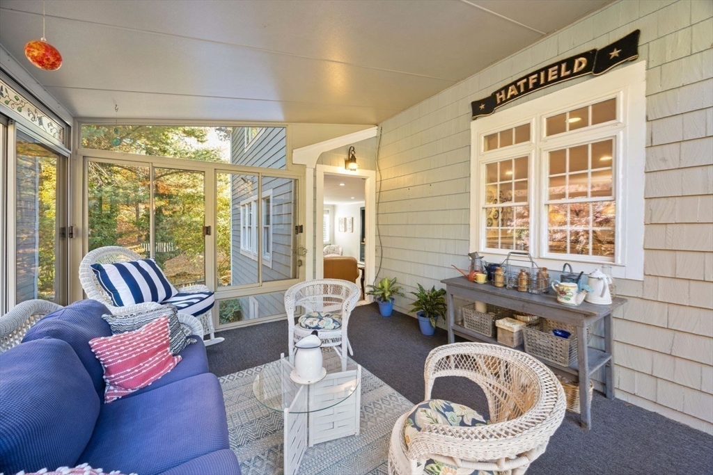 37 Pioneer Road Hingham, MA 02043 - Photo 16 of 37 Gallery Image 16
