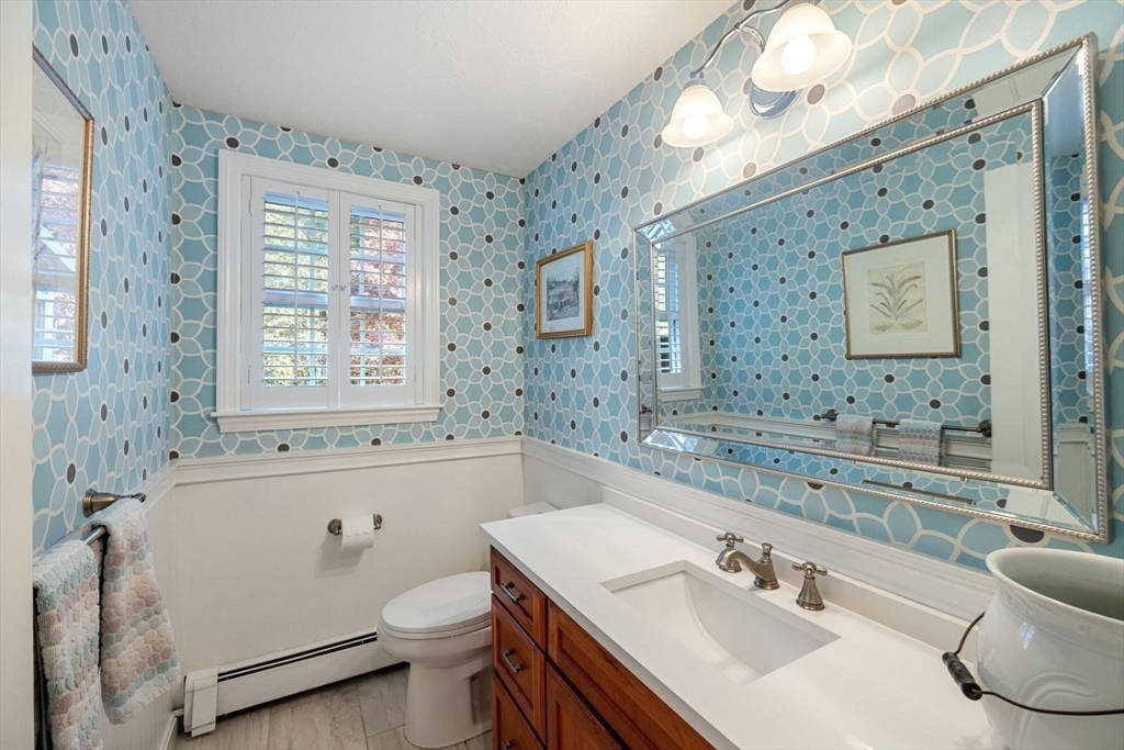 37 Pioneer Road Hingham, MA 02043 - Photo 17 of 37 Gallery Image 17