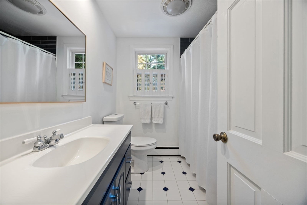 37 Pioneer Road Hingham, MA 02043 - Photo 23 of 37 Gallery Image 23